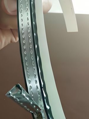 Διαχωριστής στεγανοποιητικού βουτυλίου ως τεχνολογία θερμής άκρης για επεξεργασία διπλού υαλοπίνακα